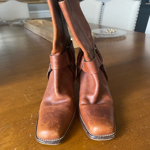 Ladies Michael Kors all leather boots - Picture 3 of 8